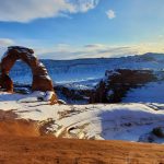 Delicate Arch in Arches National Park attracts crowds, even in cold. (Larry D. Curtis/KSL TV)