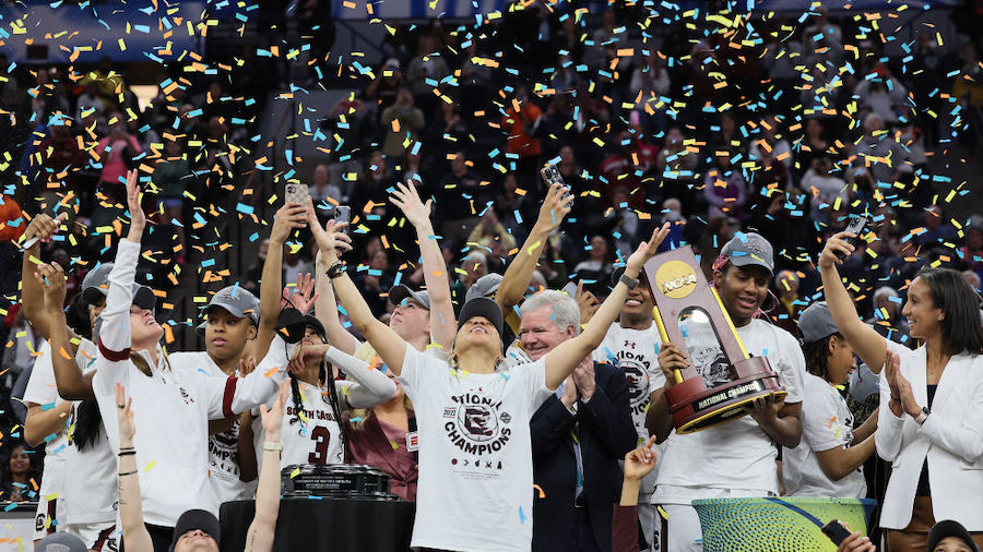 (C) Head coach Dawn Staley of the South Carolina Gamecocks reacts during the national championship ...