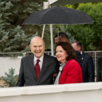 President Russell M. Nelson and his wife, Wendy, arrive at the groundbreaking ceremony of the Ephraim Utah Temple in Ephraim, Utah, on Saturday, August 27, 2022. (Intellectual Reserve, Inc.)