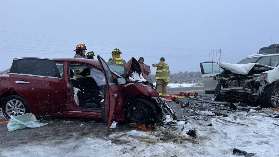 Three people died in this Kane County crash...