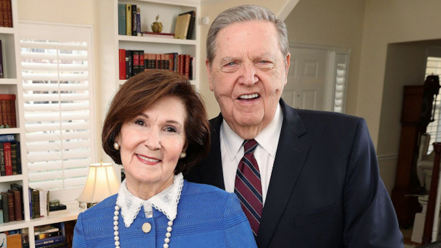 Elder Jeffrey R. Holland and his wife, Sister Patricia Holland. (The Church of Jesus Christ of Latt...